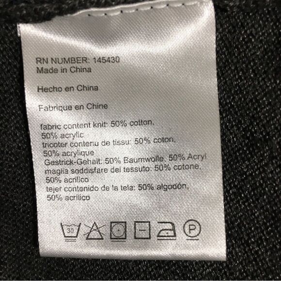 Lili's Loft Color Block Sweater Top Size Medium - Picture 9 of 9